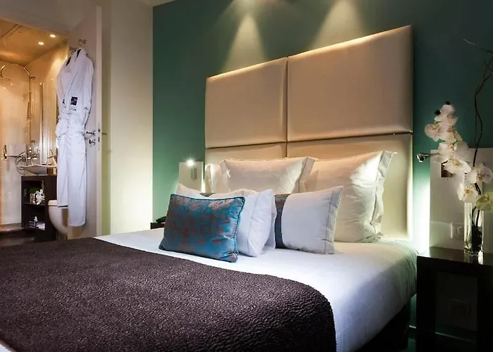 Grand Saint Michel Hotel 4*