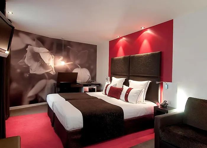 Grand Saint Michel Otel 4*
