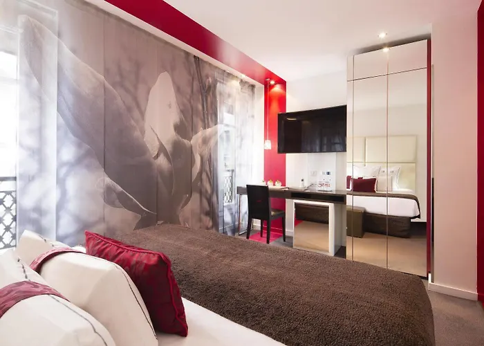 Grand Saint Michel Hotel 4*