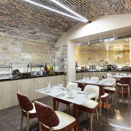 Grand Saint Michel 4*
