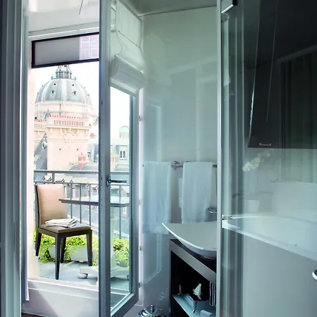 Hotel Grand Saint Michel 4*