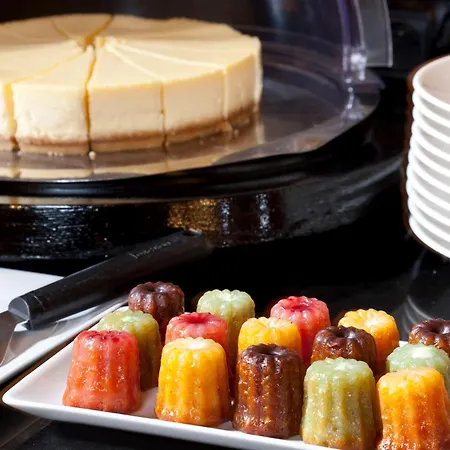 Hotel Grand Saint Michel Paris