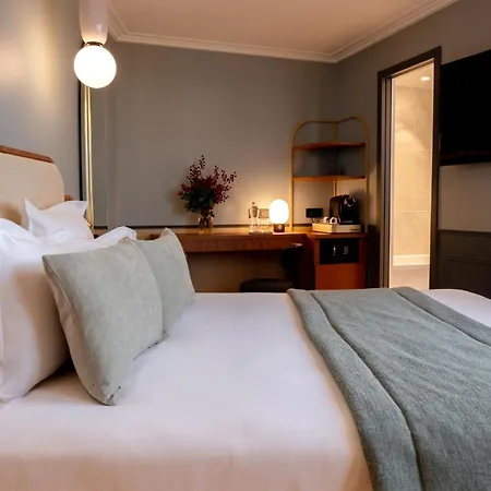 Hotel Grand Saint Michel 4*