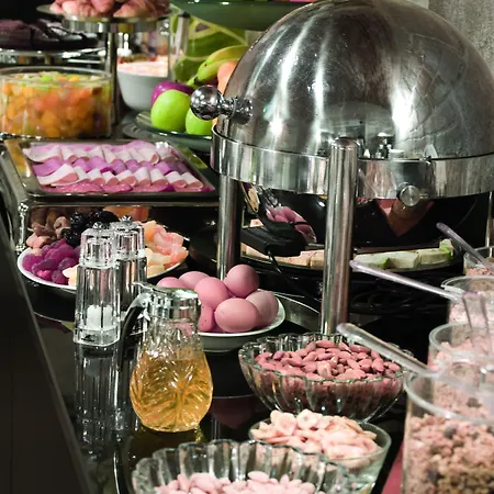 Hotel Grand Saint Michel Paris