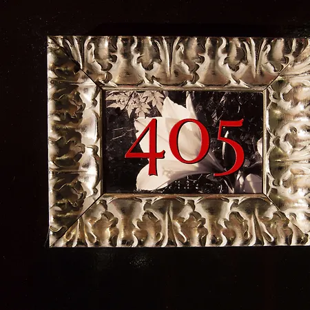 Grand Saint Michel Отель