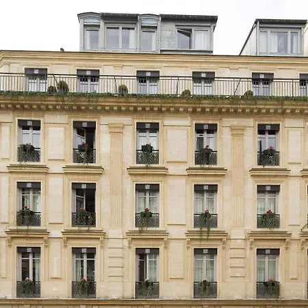 Grand Saint Michel Hotel 4*