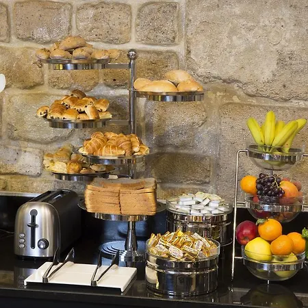 Grand Saint Michel Hotel 4*