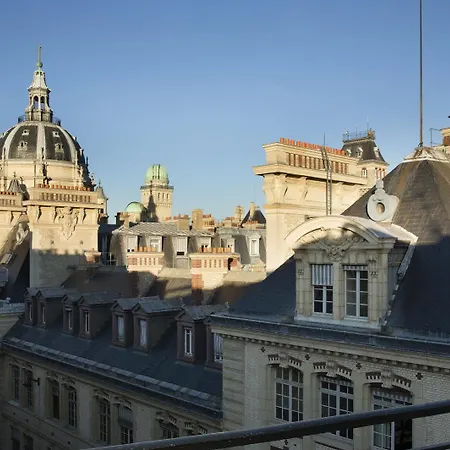 Hotel Grand Saint Michel Paris