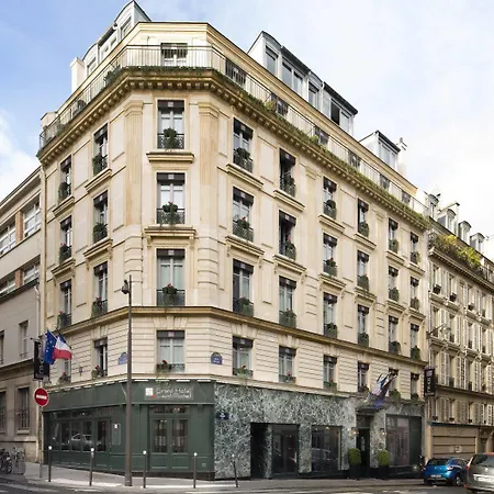 Grand Saint Michel Hotel 4*