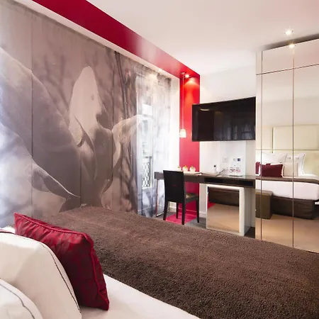 Grand Saint Michel Hotel 4*