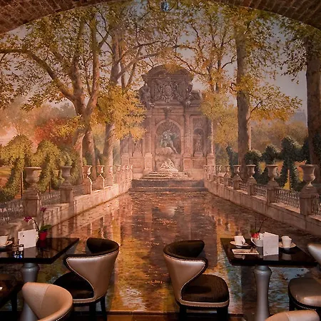 Hotel Grand Saint Michel Parigi
