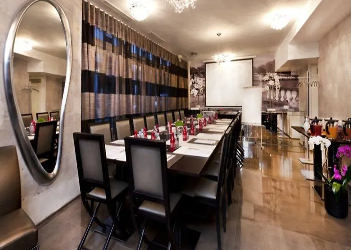 Hotell Grand Saint Michel 4*