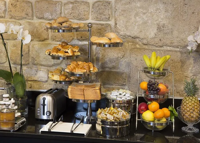 Grand Saint Michel Hotell 4*