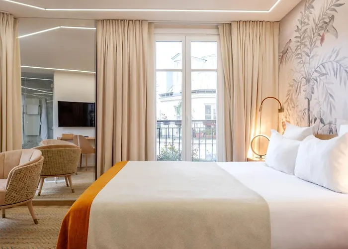 Grand Saint Michel 4* Paris