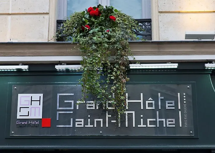 Grand Saint Michel Hotel